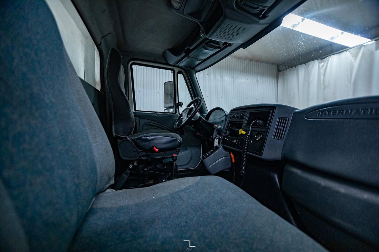 2003 International 7400 S/A Day Cab Dump Plow Diesel Red Deer AB