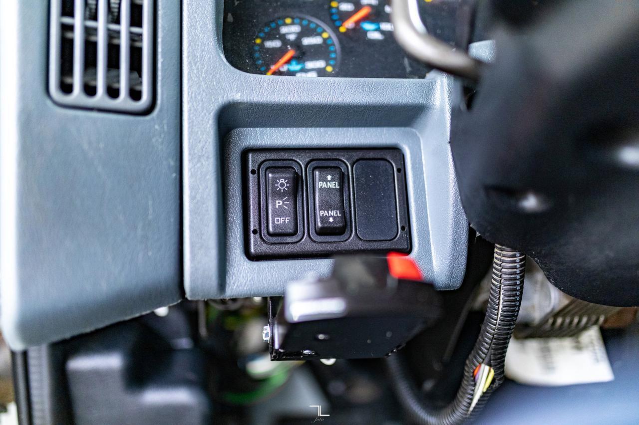 2003 International 7400 S/A Day Cab Dump Plow Diesel Red Deer AB