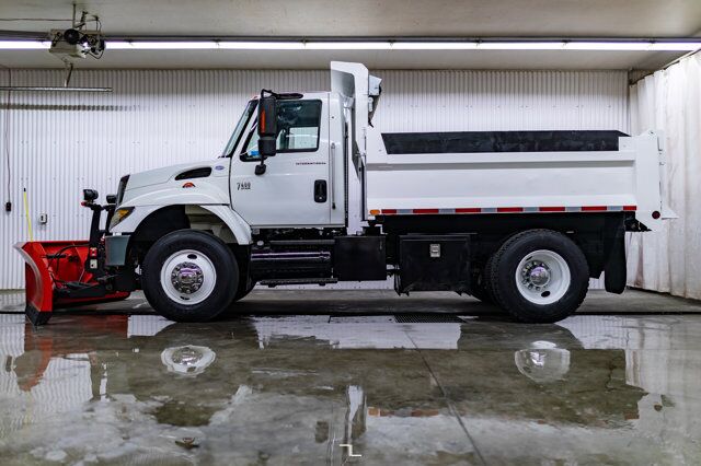 2003 International 7400 S/A Day Cab Dump Plow Diesel Red Deer AB