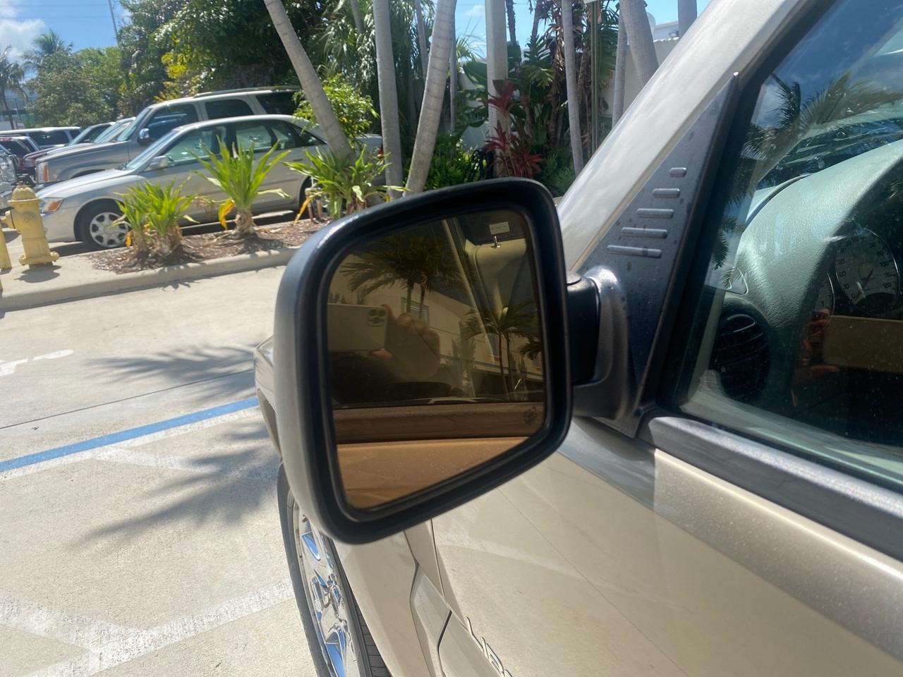 2003 Jeep Liberty Limited 1 OWNER LOW MILES 71,151 Pompano Beach FL