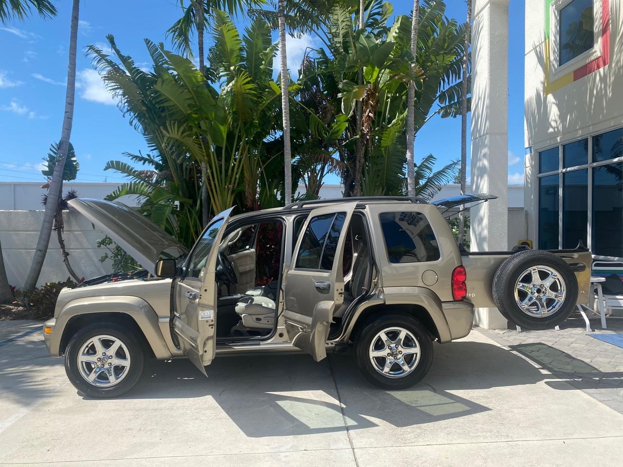 2003 Jeep Liberty Limited 1 OWNER LOW MILES 71,151 Pompano Beach FL