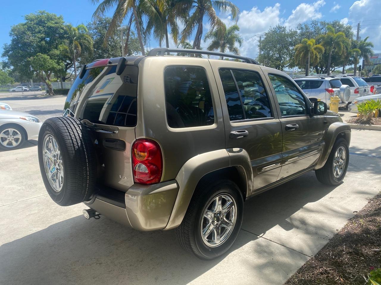 2003 Jeep Liberty Limited 1 OWNER LOW MILES 71,151 Pompano Beach FL