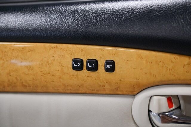 2003 Lexus SC 430 2dr Convertible Chicago IL