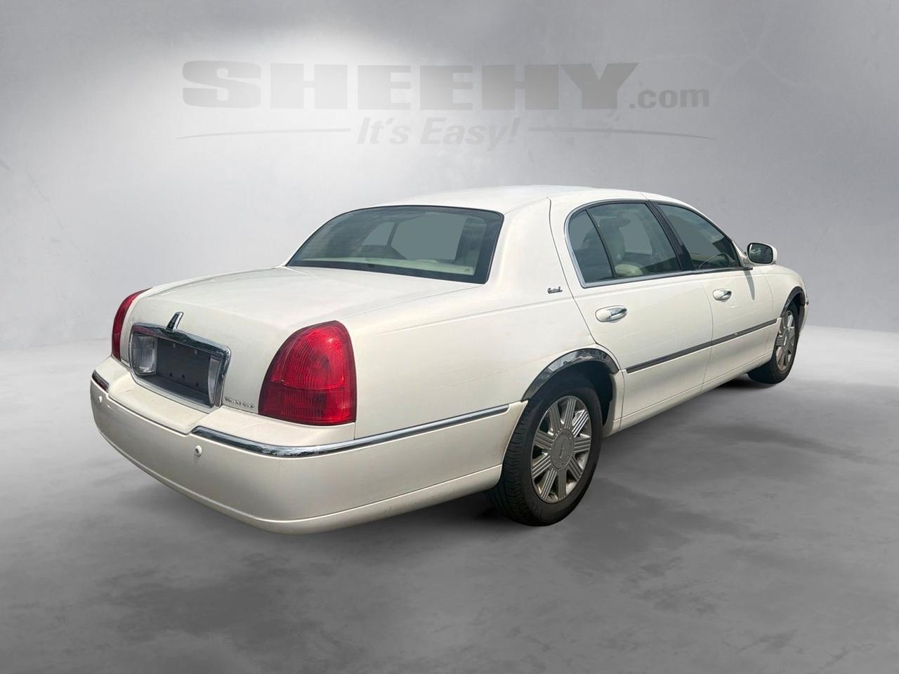 2003 Lincoln Town Car Cartier Gaithersburg MD