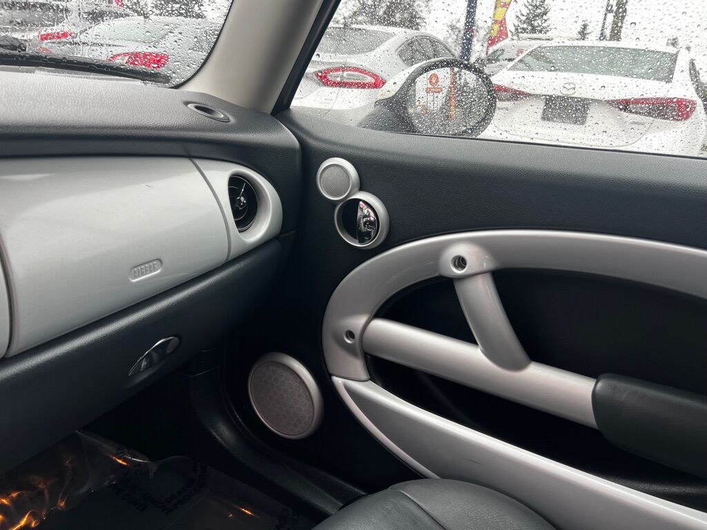 2003 MINI COOPER BASE Des Moines WA