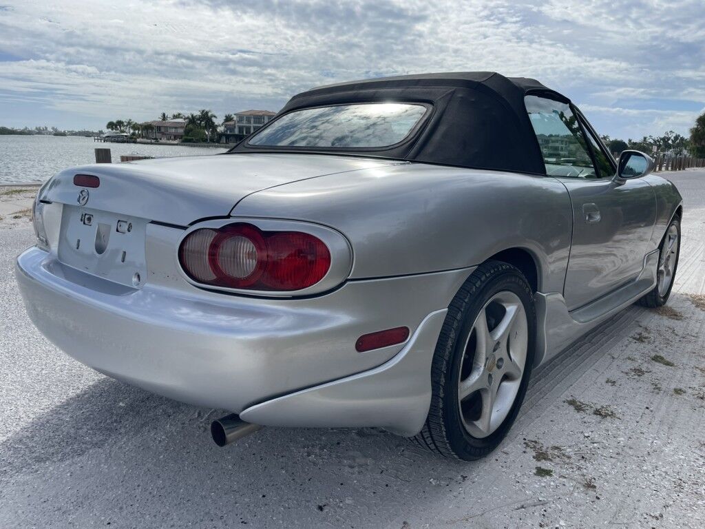 2003 Mazda MX-5 Miata NARDI TORINO STEERING WHEEL~TOP IN GREAT CONDITION~WELL MAINTAIN Sarasota FL