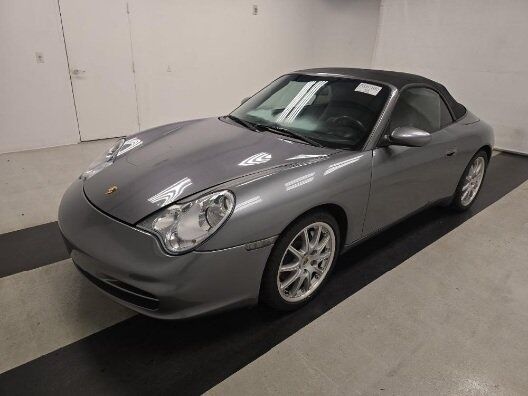 2003 Porsche 911 Carrera 4