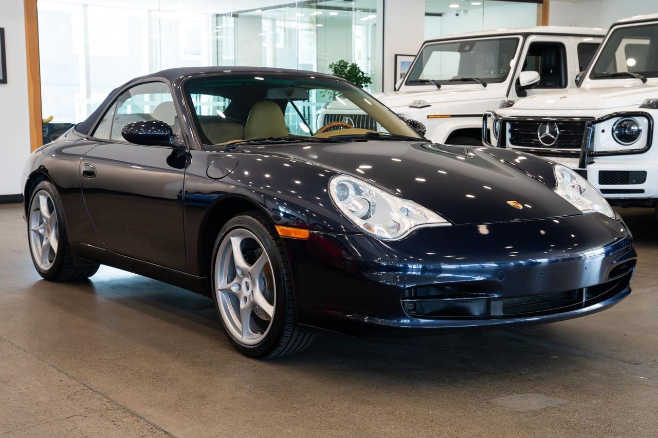 2003 Porsche 911 Carrera