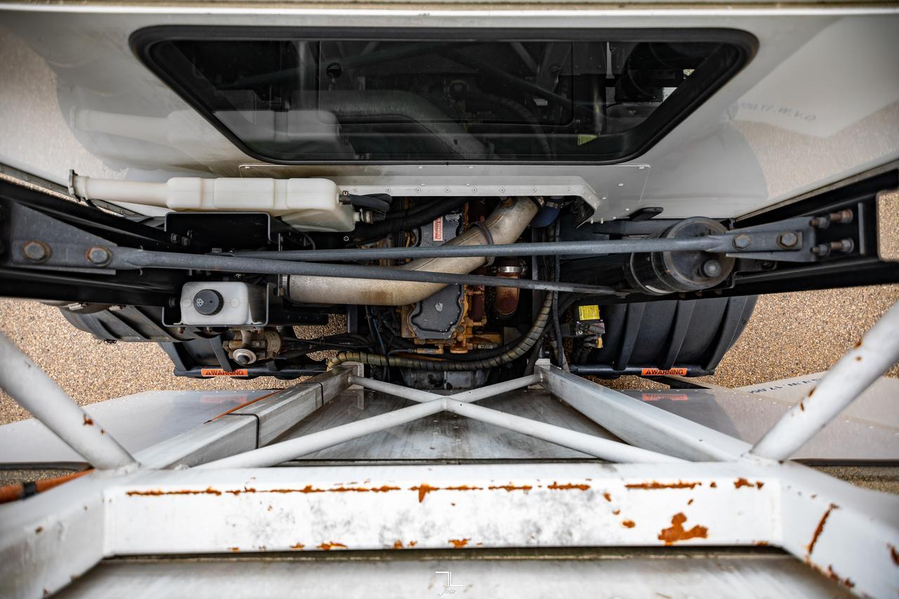 2003 Sterling Condor Lift Diesel Red Deer AB