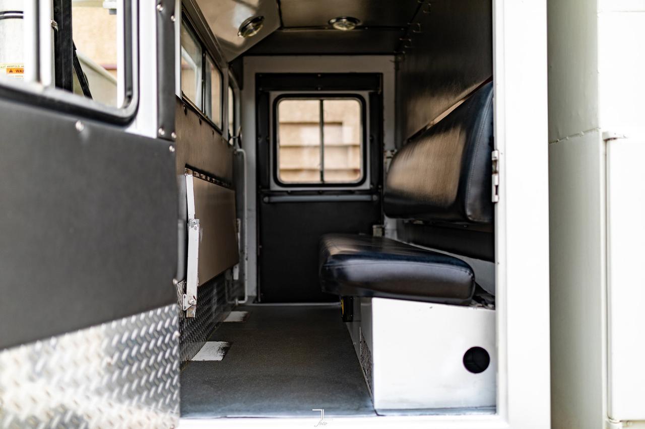 2003 Sterling Condor Lift Diesel Red Deer AB