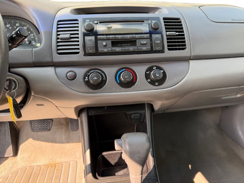 2003 TOYOTA CAMRY LE Toledo OH