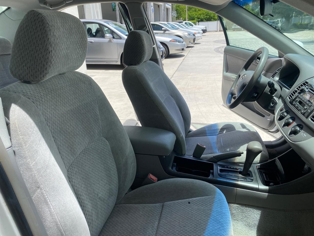 2003 Toyota Camry LE LOW MILES 61,005 Pompano Beach FL