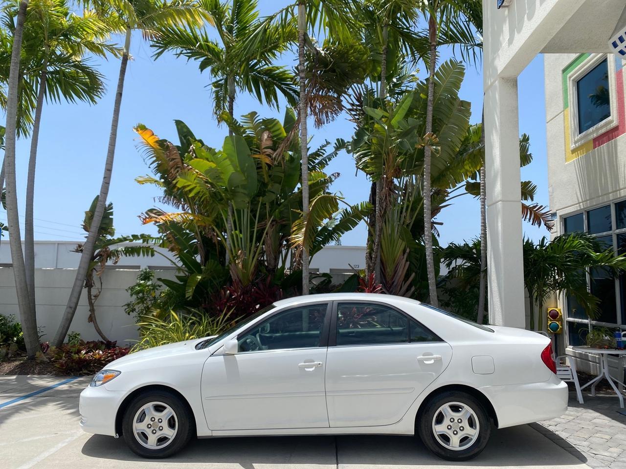 2003 Toyota Camry LE LOW MILES 61,005 Pompano Beach FL