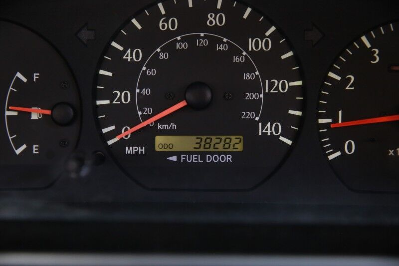 2003 Toyota Camry Solara SLE Plainview NY