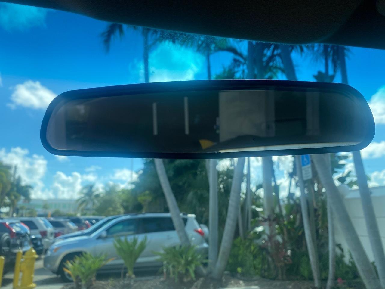 2003 Toyota Tundra LOW MILES 65,744 1 OWNER FL Pompano Beach FL