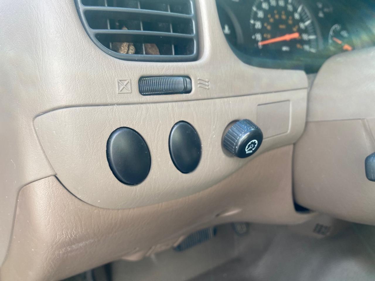 2003 Toyota Tundra LOW MILES 65,744 1 OWNER FL Pompano Beach FL