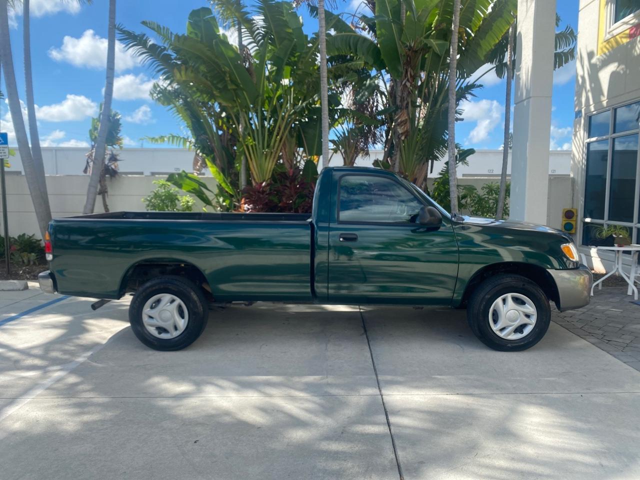 2003 Toyota Tundra LOW MILES 65,744 1 OWNER FL Pompano Beach FL