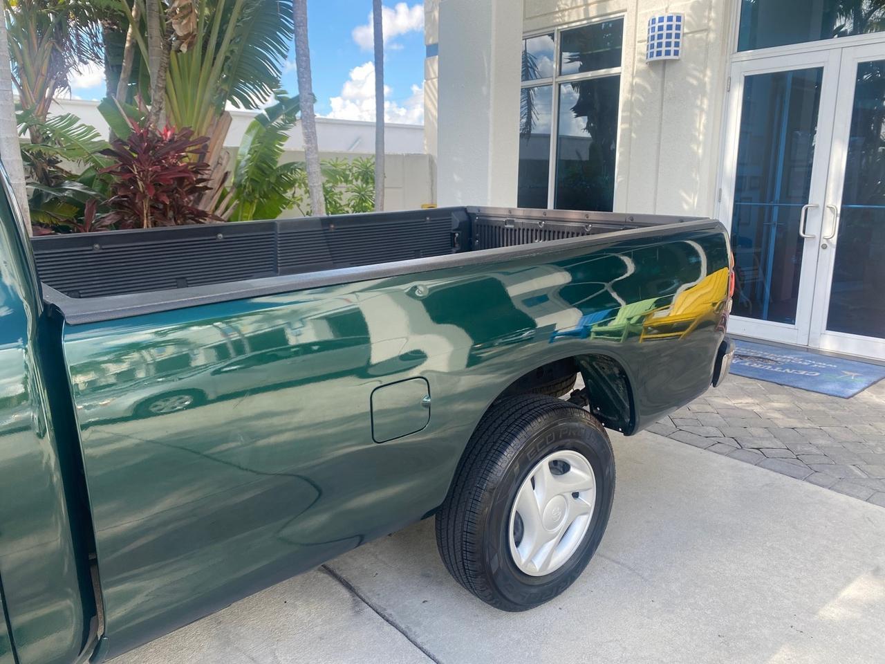 2003 Toyota Tundra LOW MILES 65,744 1 OWNER FL Pompano Beach FL
