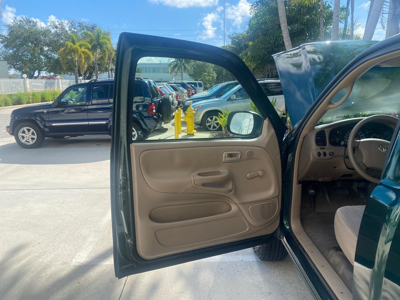 2003 Toyota Tundra LOW MILES 65,744 1 OWNER FL Pompano Beach FL