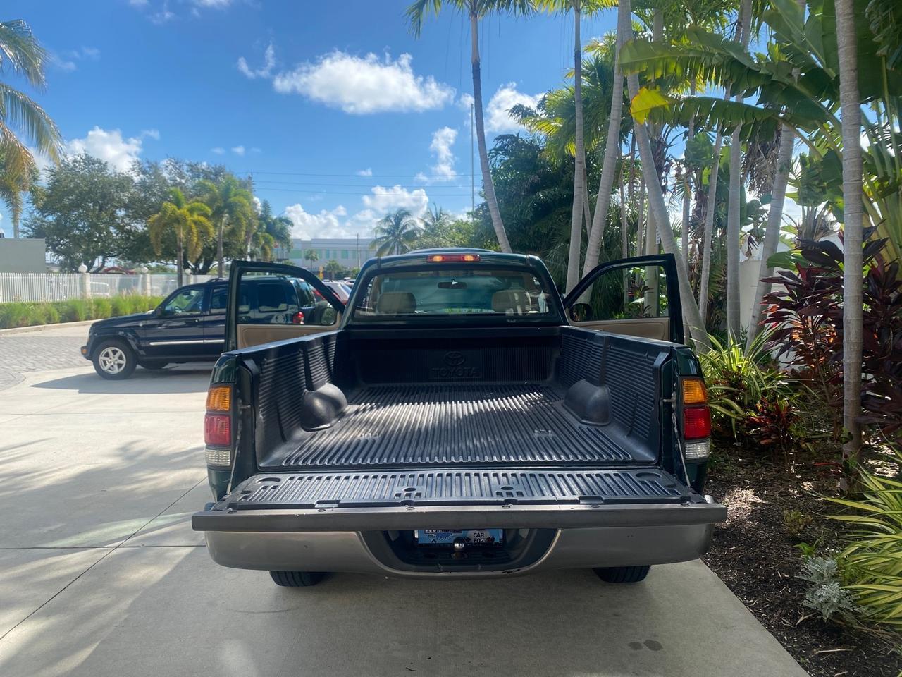 2003 Toyota Tundra LOW MILES 65,744 1 OWNER FL Pompano Beach FL
