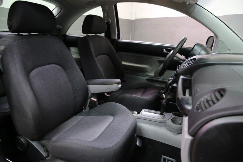 2003 Volkswagen New Beetle Coupe GLS Plainview NY