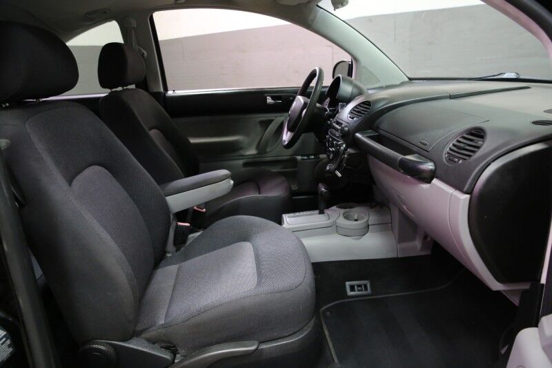 2003 Volkswagen New Beetle Coupe GLS Plainview NY