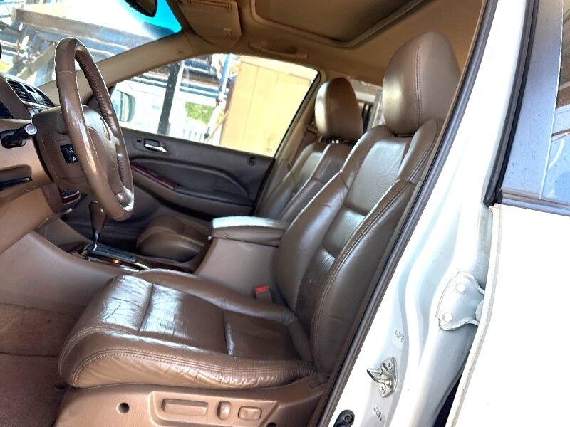 2004 Acura MDX AWD with Touring Package and Navigation