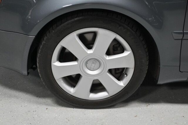 2004 Audi S4 Quattro 2dr Convertible Chicago IL