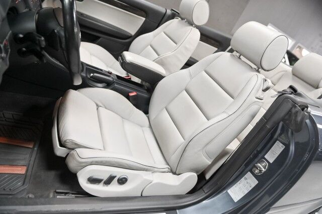 2004 Audi S4 Quattro 2dr Convertible Chicago IL