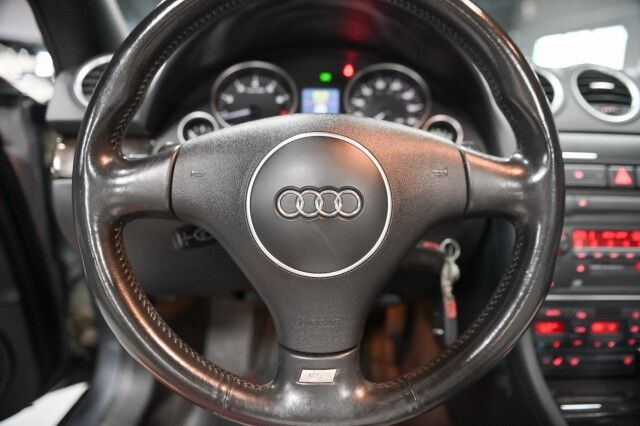 2004 Audi S4 Quattro 2dr Convertible Chicago IL