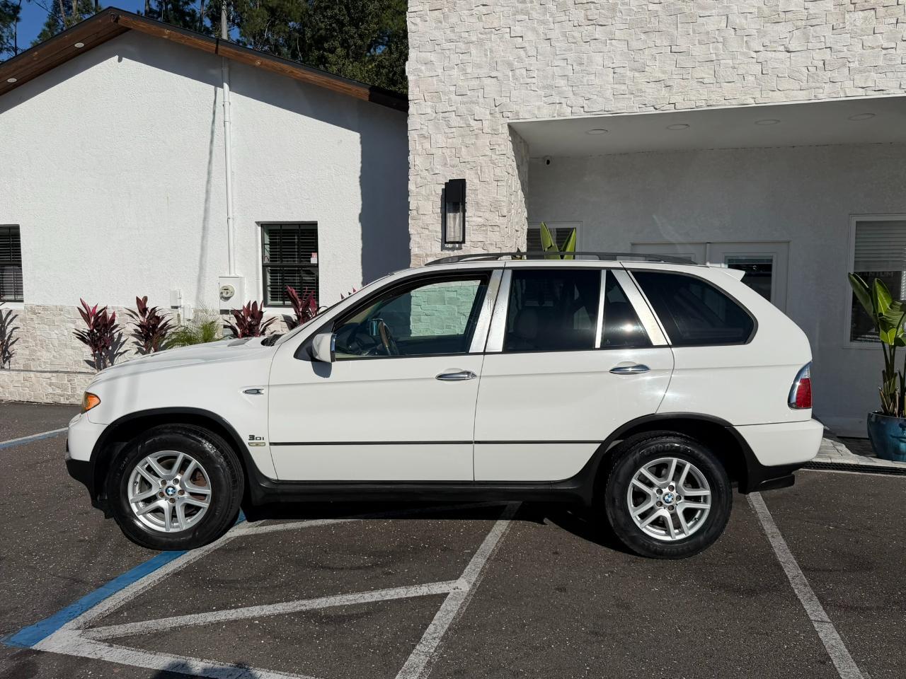 2004 BMW X5 X5 4dr AWD 3.0i