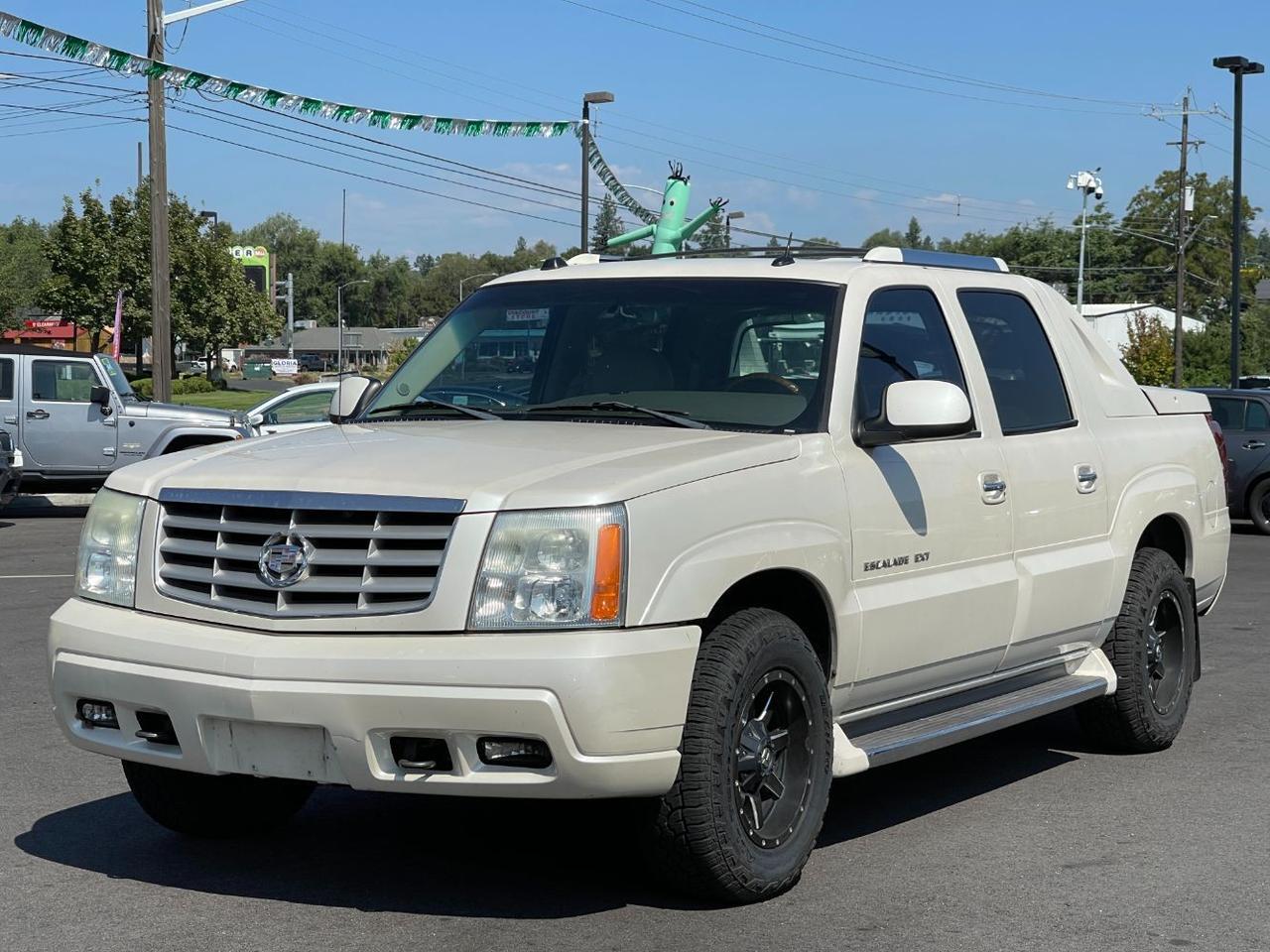 2004 Cadillac Escalade EXT Standard Hayden ID