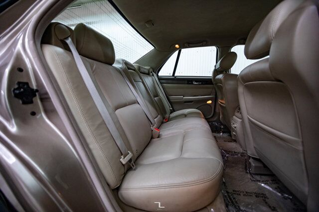 2004 Cadillac Seville SLS Leather Red Deer AB