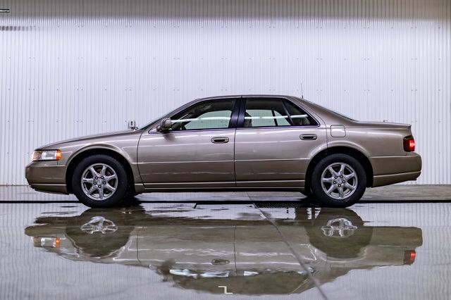 2004 Cadillac Seville SLS Leather Red Deer AB