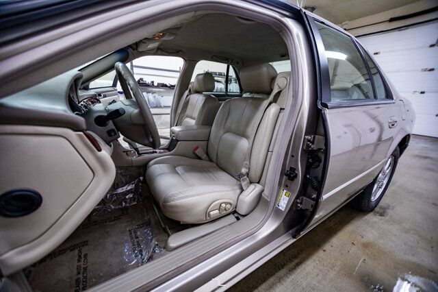 2004 Cadillac Seville SLS Leather Red Deer AB