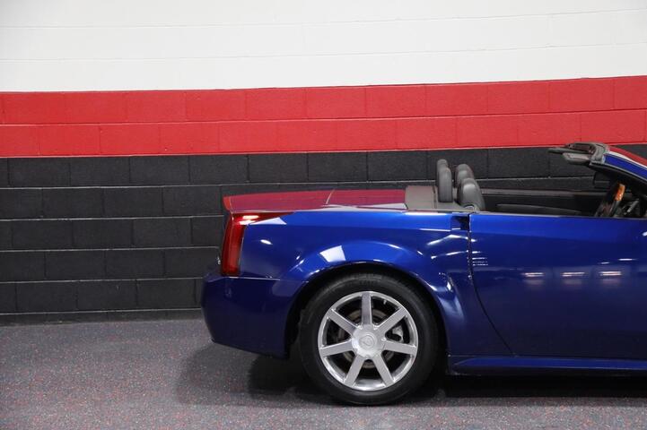 2004 Cadillac XLR 2dr Convertible Chicago IL