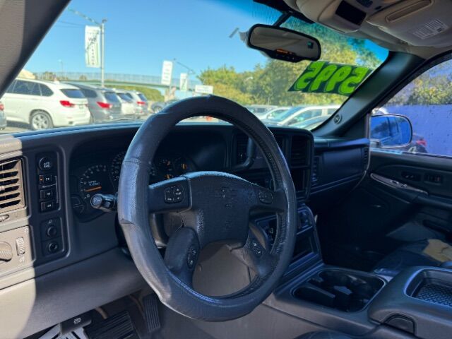 2004 Chevrolet Avalanche 1500 avalanche East Islip NY