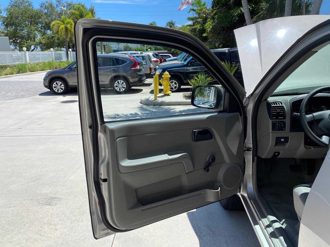 2004 Chevrolet Colorado LS Z85 LOW MILES 37,582 4WD Pompano Beach FL