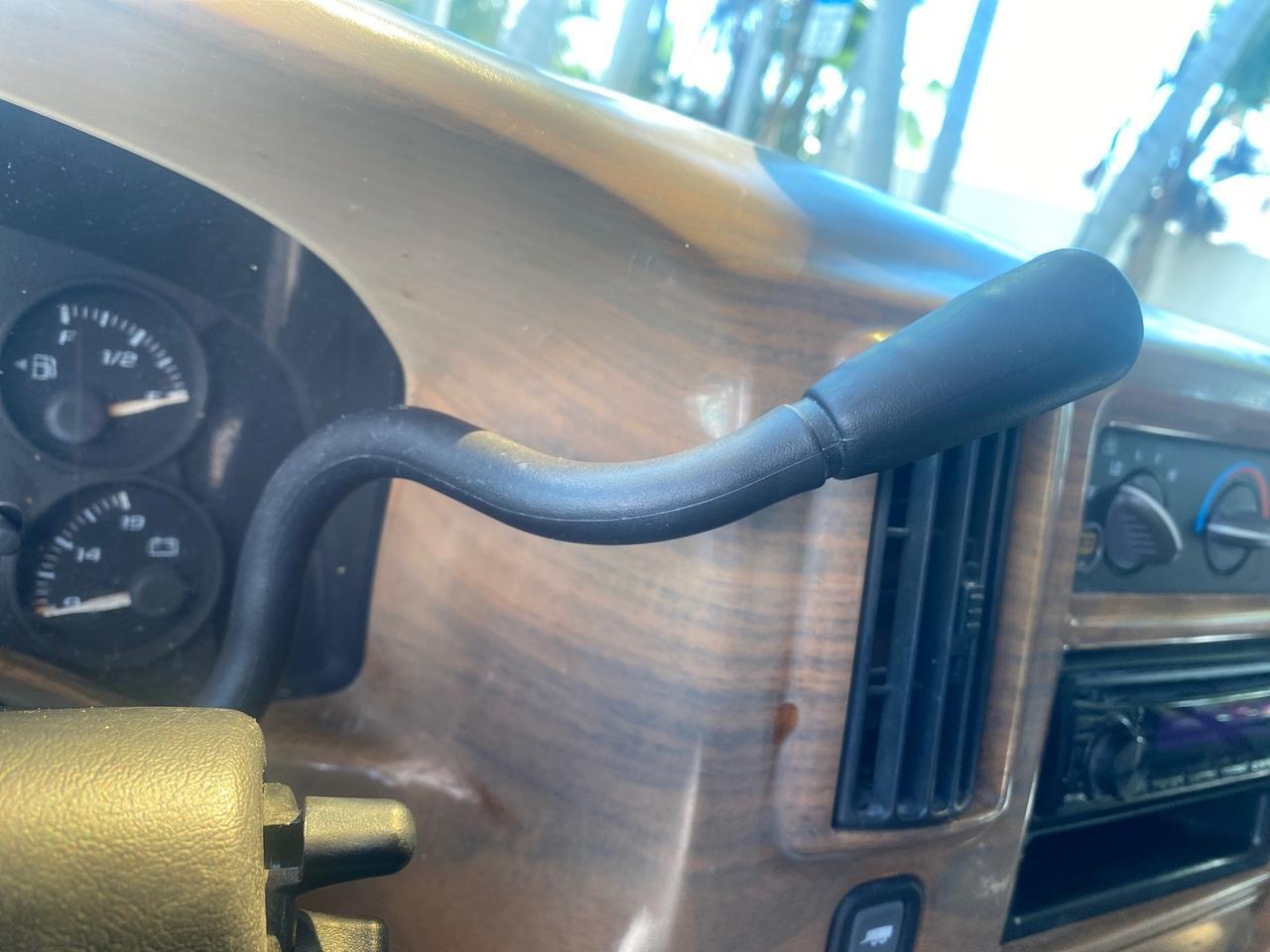 2004 Chevrolet Express HANDICAP LIFT 1 OWNER FLORIDA HIGH TOP CONV VAN Pompano Beach FL