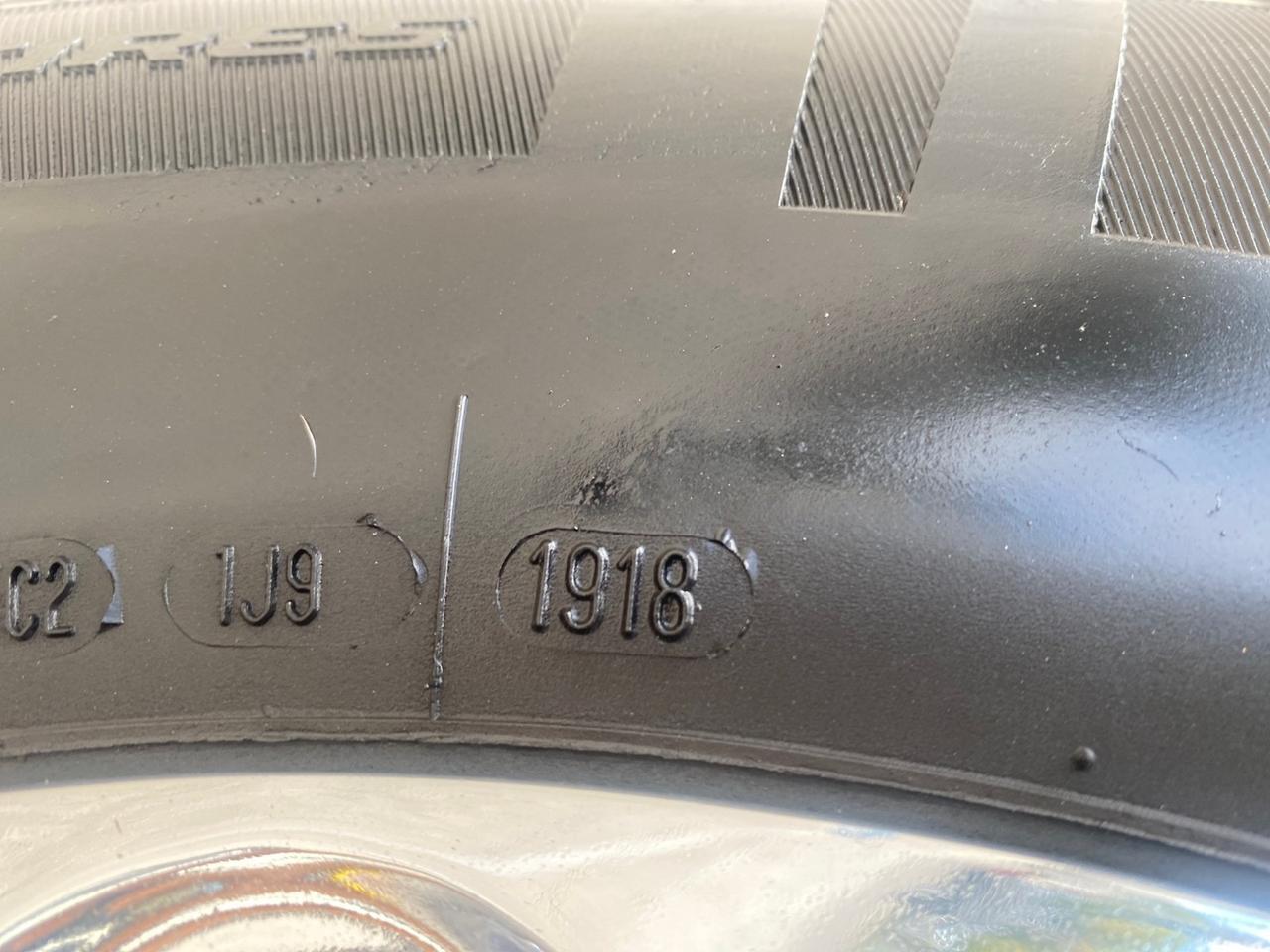 2004 Chevrolet Express Passenger 1 OWNER HI TOP EXPLORER CONVERSION Pompano Beach FL