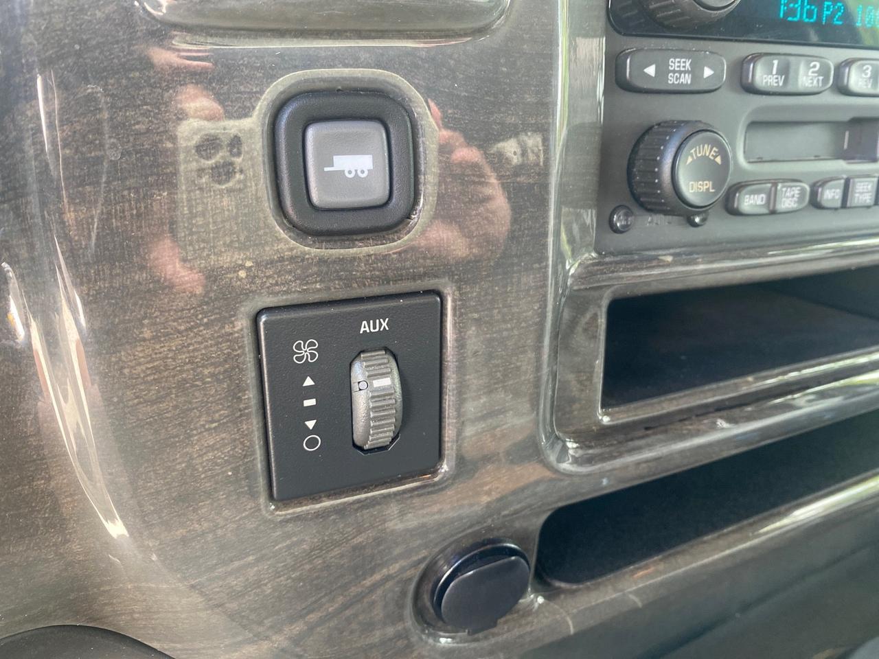 2004 Chevrolet Express Passenger 1 OWNER HI TOP EXPLORER CONVERSION Pompano Beach FL