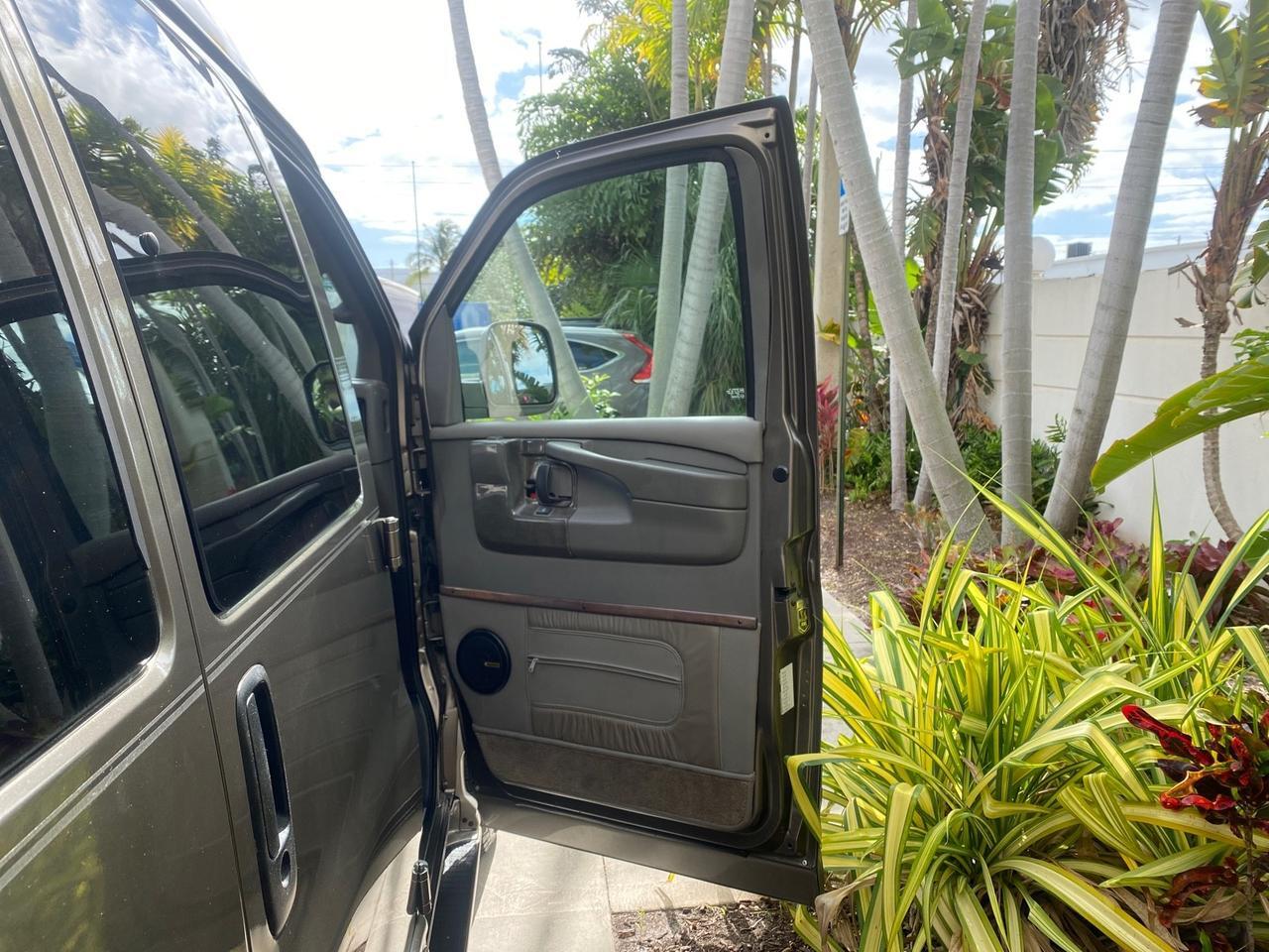 2004 Chevrolet Express Passenger 1 OWNER HI TOP EXPLORER CONVERSION Pompano Beach FL