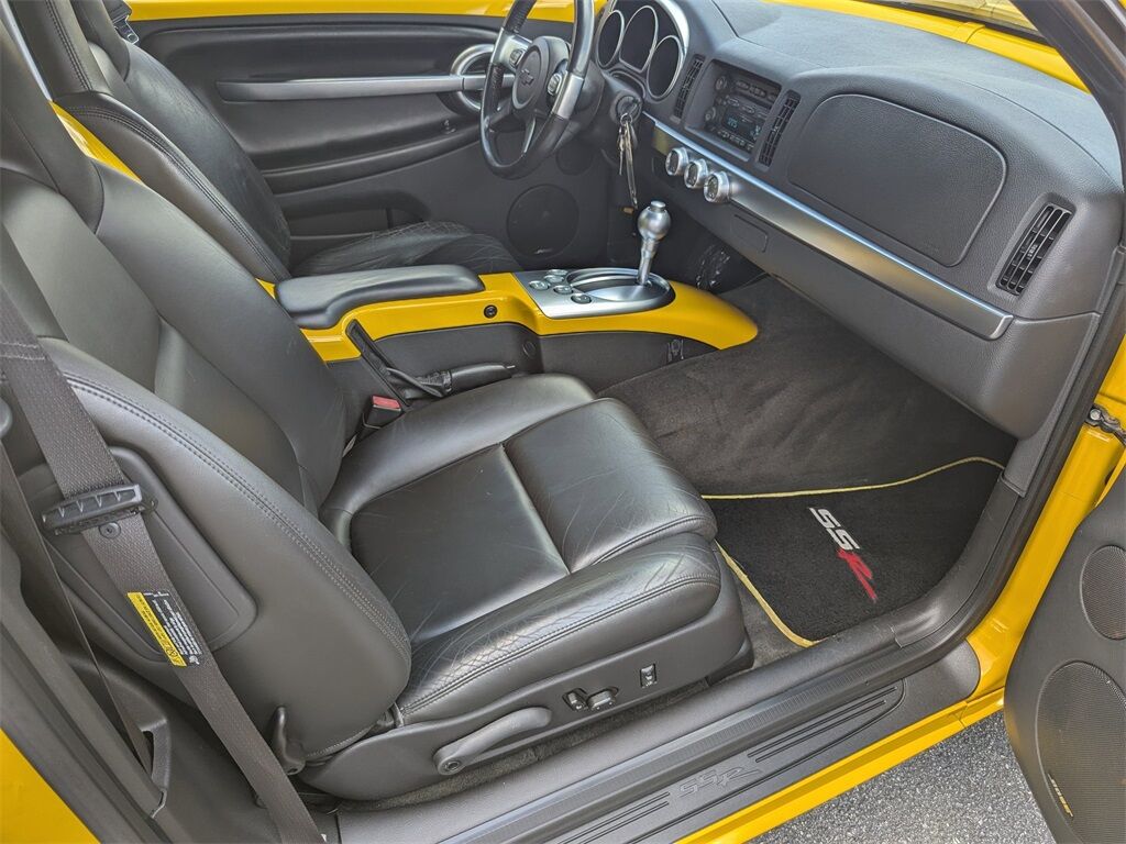 2004 Chevrolet SSR Base Kennesaw GA
