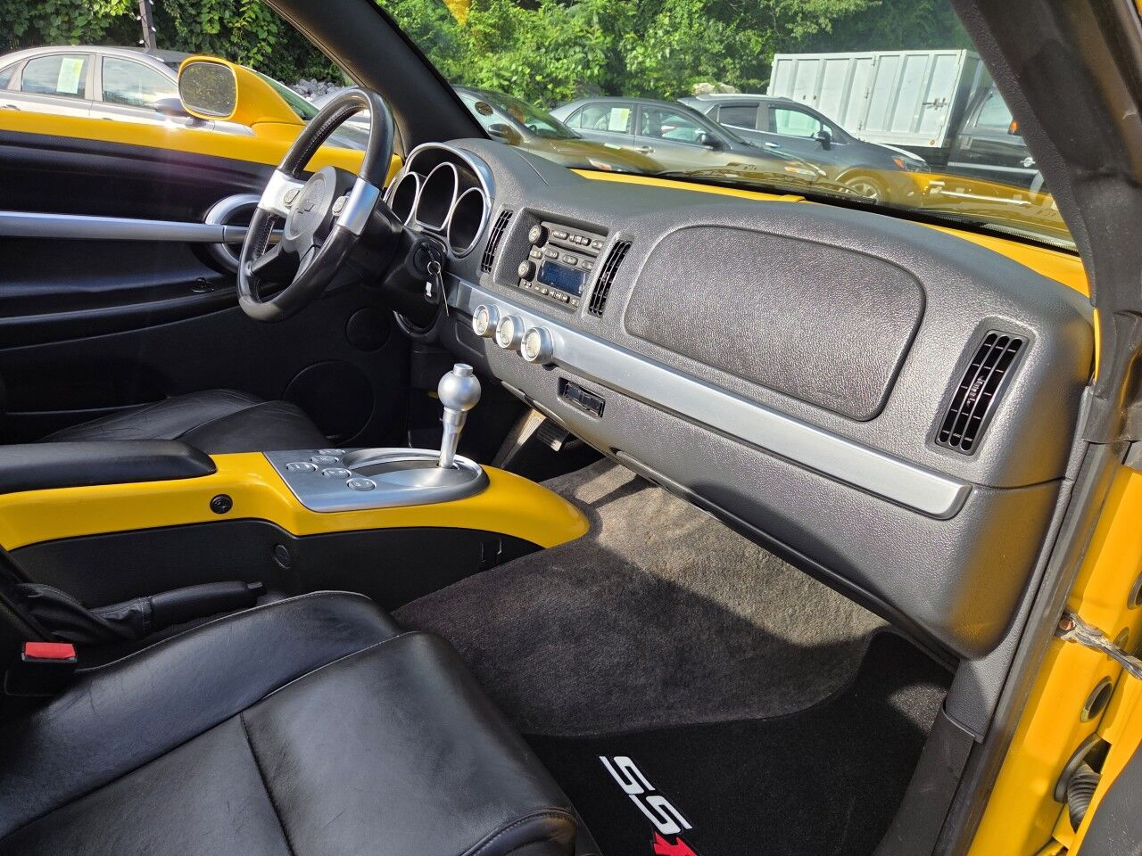 2004 Chevrolet SSR LS Charlton MA