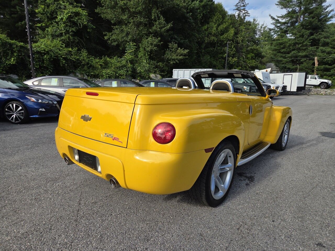 2004 Chevrolet SSR LS Charlton MA