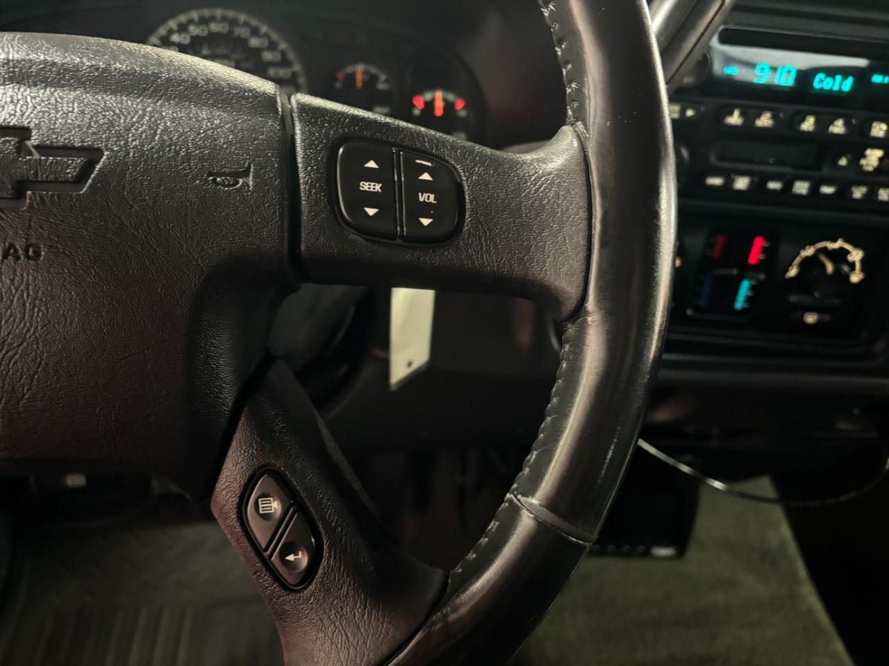 2004 Chevrolet Silverado 1500 Ext. Cab Short Bed 2WD Franklin OH