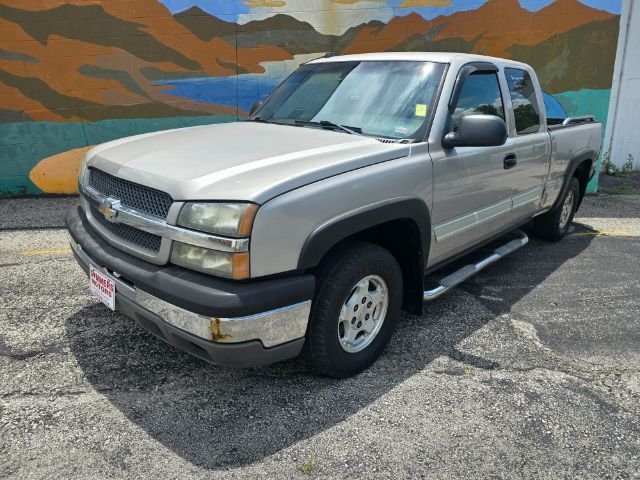 2004 Chevrolet Silverado 1500 Ext. Cab Short Bed 4WD Saint Joseph MO