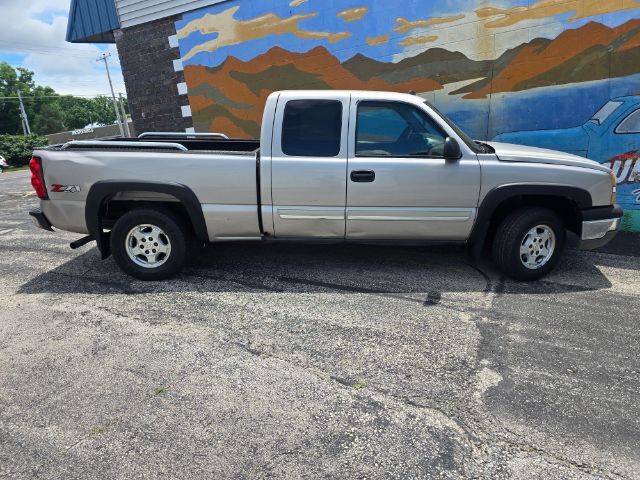 2004 Chevrolet Silverado 1500 Ext. Cab Short Bed 4WD Saint Joseph MO