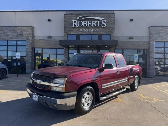 2004 Chevrolet Silverado 1500 LS