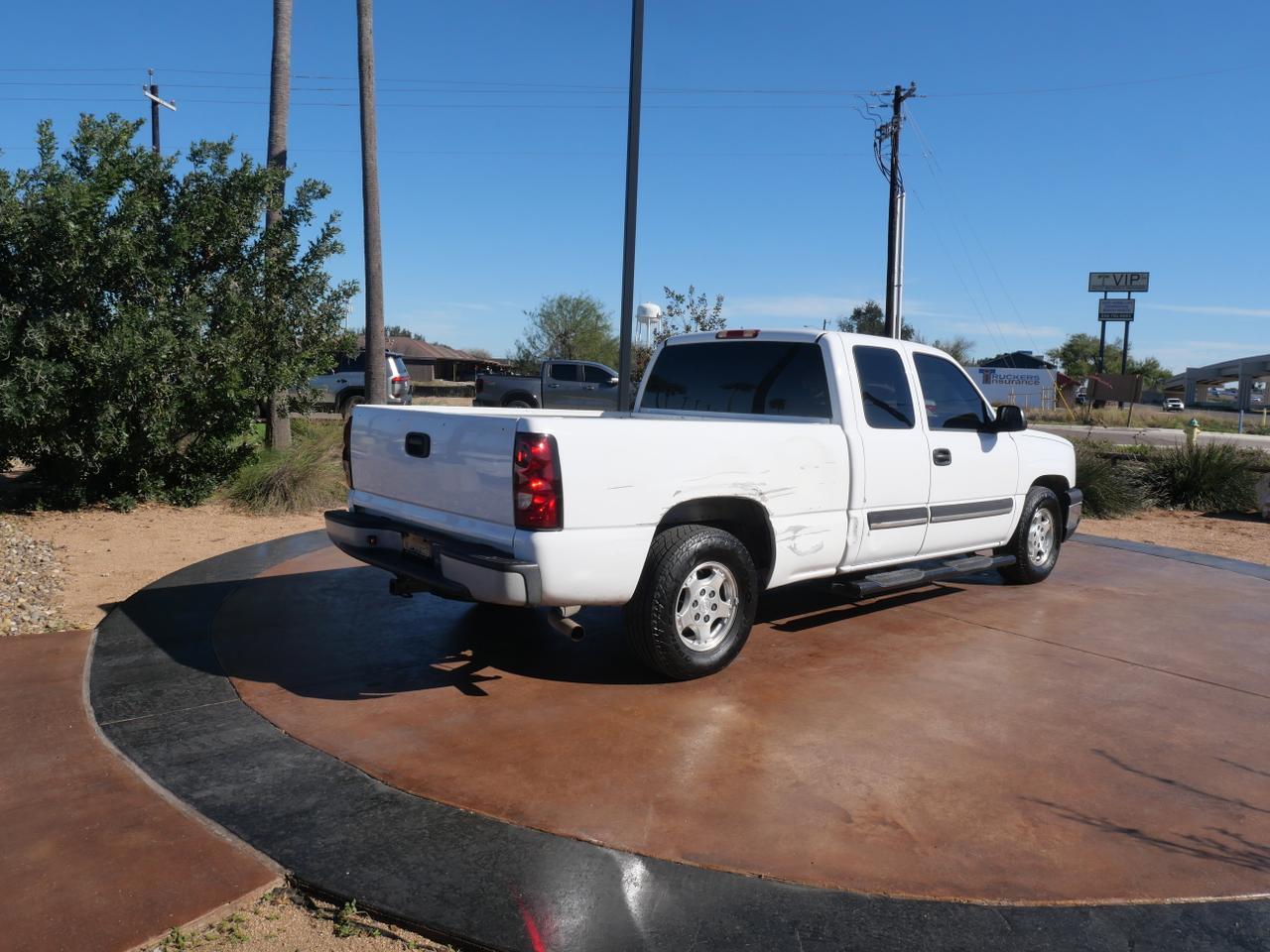 2004 Chevrolet Silverado 1500 Work Truck